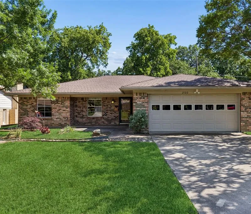 2100 Sandy Lane, Irving TX 75060