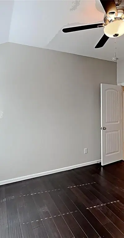 900 Walls Boulevard, Crowley TX 76036 - Photo 3