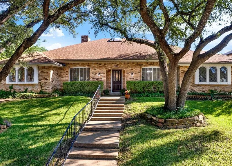 1908 Edgewater Drive, Plano TX 75075