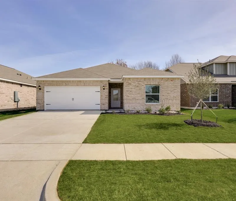 1722 Paul Drive, Seagoville TX 75159