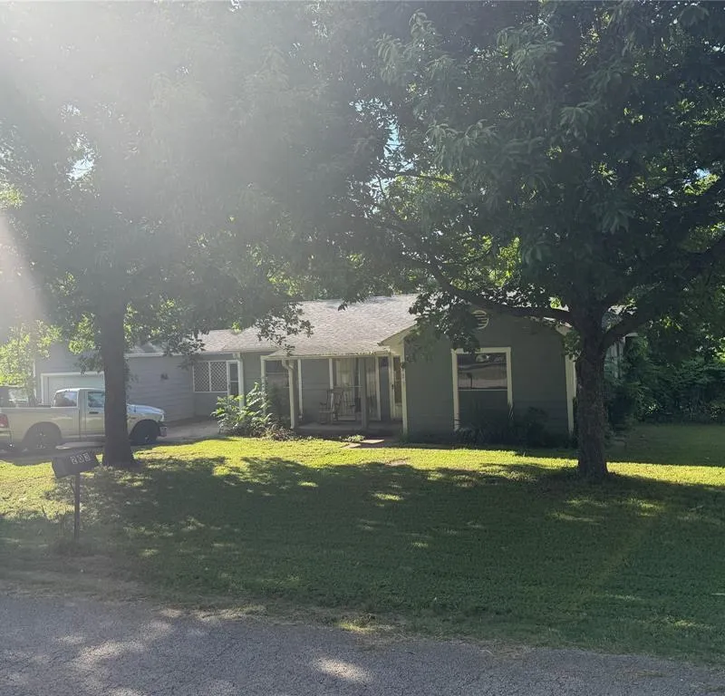 203 E Dallas Street, Hutchins TX 75141