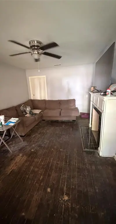 203 E Dallas Street, Hutchins TX 75141 - Photo 3
