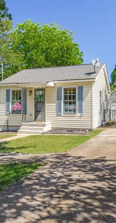1109 W Hanna Street, Denison TX 75020 - Photo 3