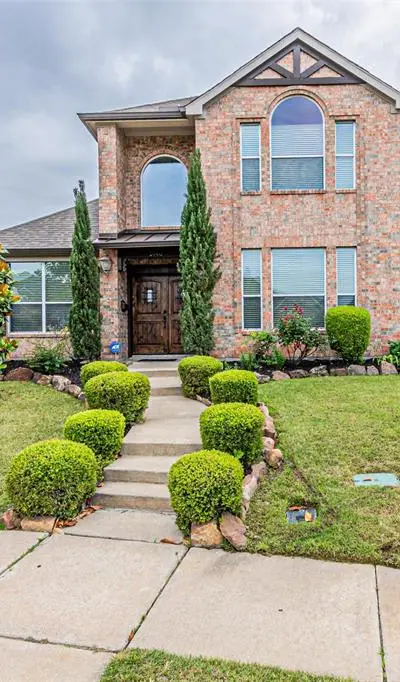 1440 Sunswept Terrace, Lewisville TX 75077 - Photo 2