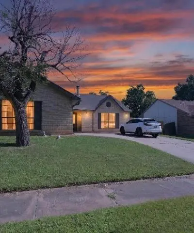 3825 Hackberry Lane, Bedford TX 76021