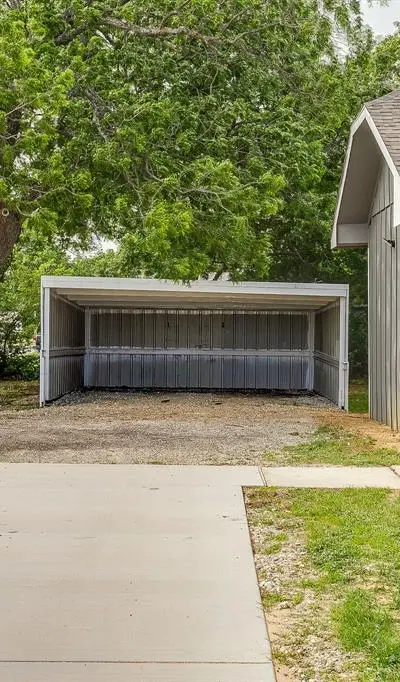 206 W 8th Street, Venus TX 76084 - Photo 5
