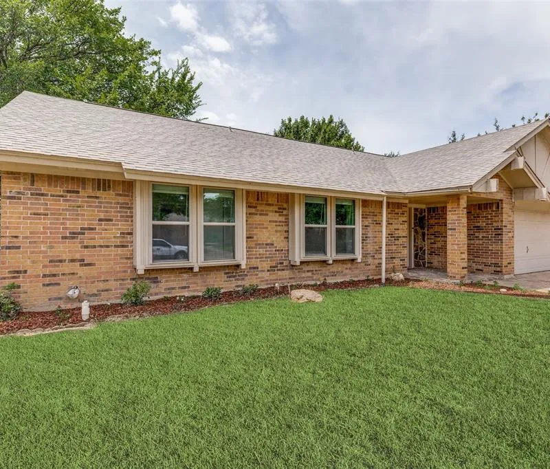 3305 Wayland Drive, Fort Worth TX 76133