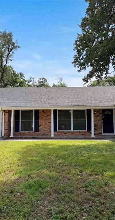 7928 Ella Young Drive, Lakeside TX 76135