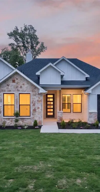 120 Springwood Road, Enchanted Oaks TX 75156