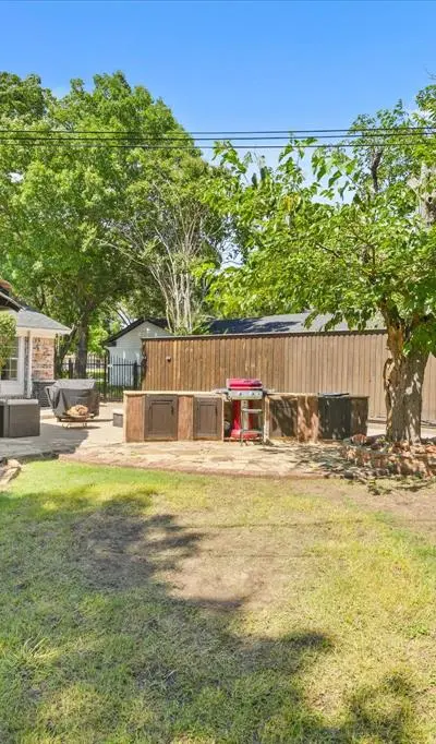 2795 Beechmont Drive, Dallas TX 75228