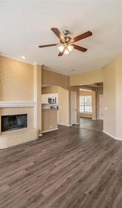 1301 Woodthorpe Drive, Mesquite TX 75181 - Photo 3