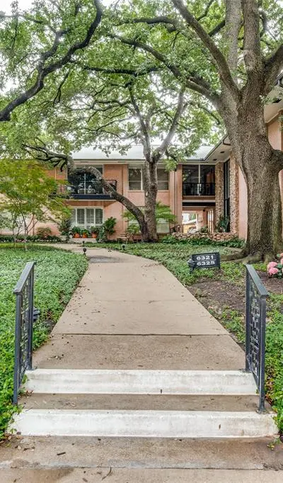 6321 Bandera Avenue # D, Dallas TX 75225