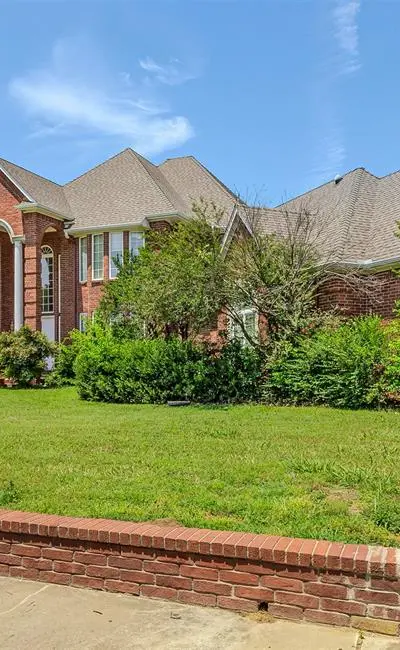 3107 Harris Street, Gainesville TX 76240 - Photo 3