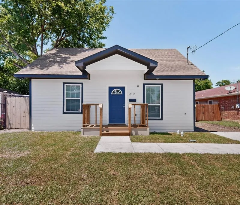2315 Exeter Avenue, Dallas TX 75216