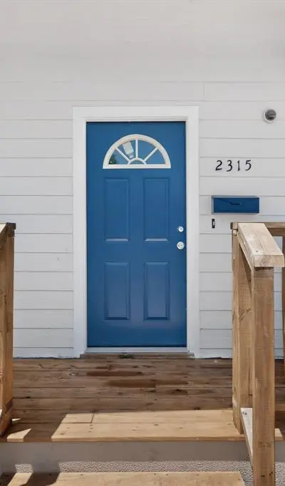 2315 Exeter Avenue, Dallas TX 75216 - Photo 3