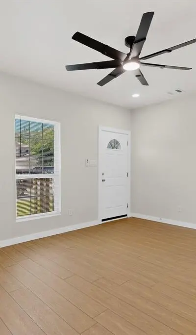2315 Exeter Avenue, Dallas TX 75216 - Photo 4