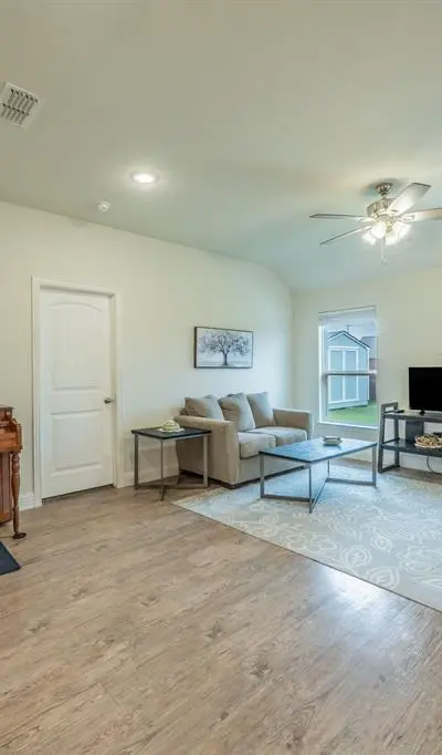 105 Arrowhead Drive, Sanger TX 76266 - Photo 4