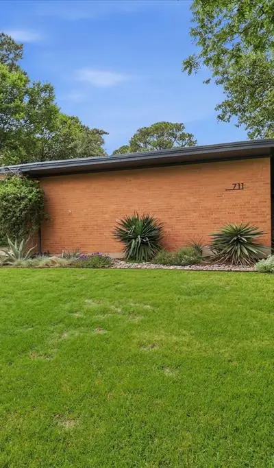 711 Ector Street, Denton TX 76201