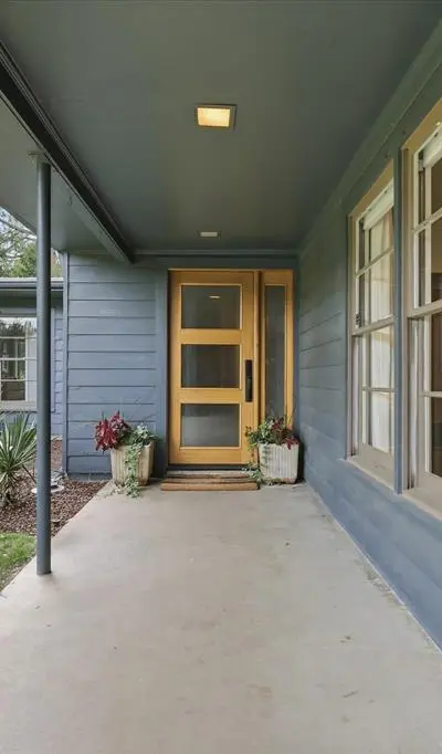 711 Ector Street, Denton TX 76201 - Photo 2