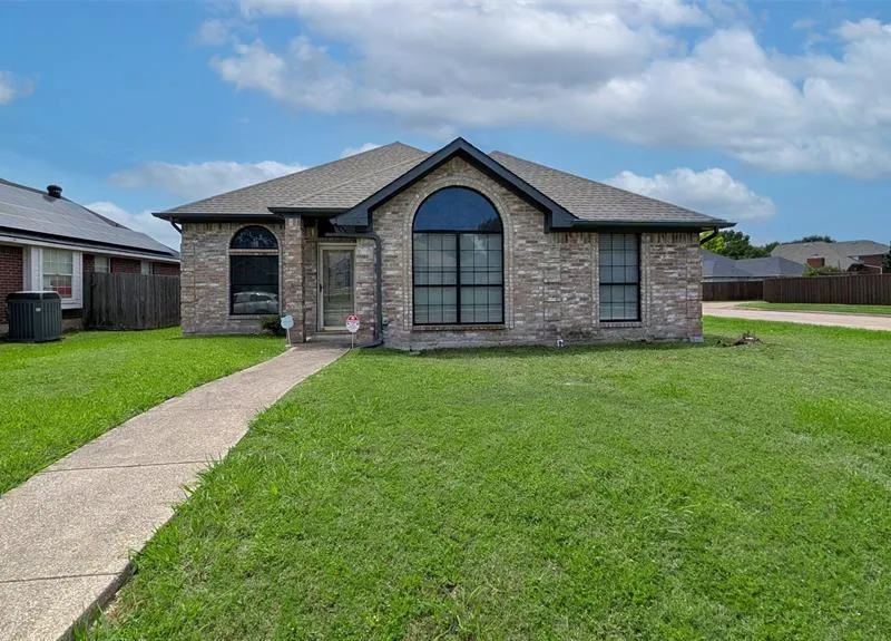 6114 Madison Avenue, Rowlett TX 75089