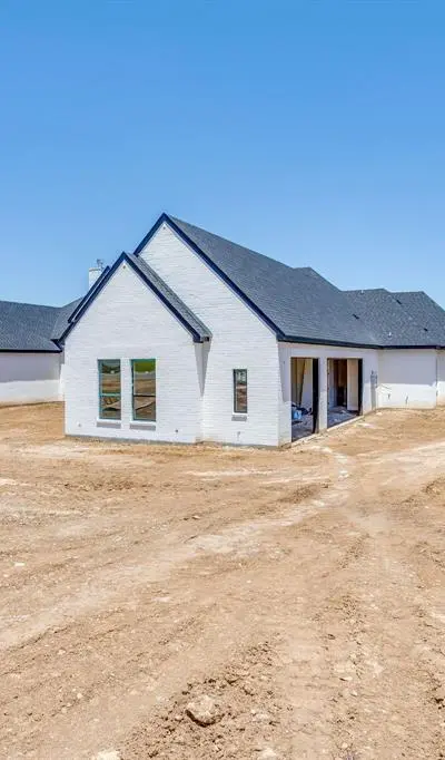 129 Lakeside Drive, Lipan TX 76462 - Photo 2