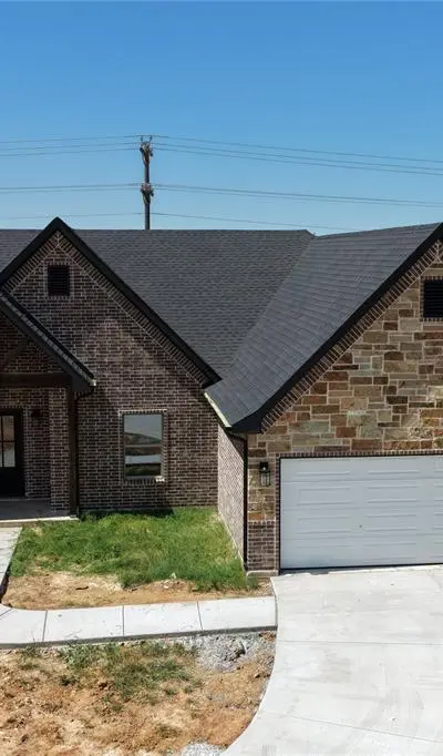 405 Austin Lane, Callisburg TX 76240