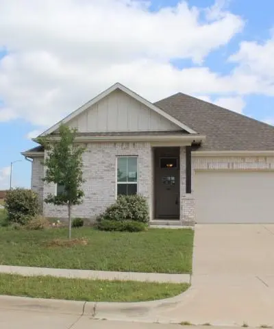 1401 Eagle Nest Drive, Pelican Bay TX 76020