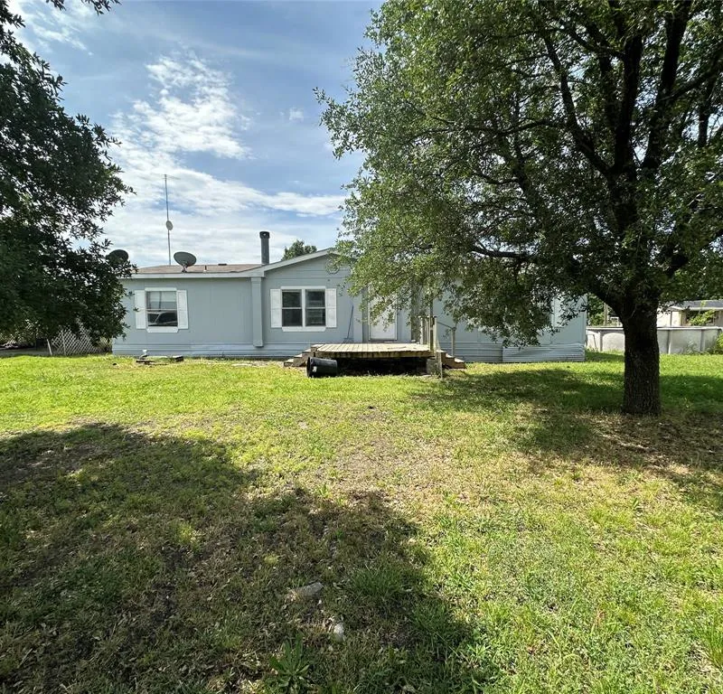 3360 Old Sherman Road, Whitesboro TX 76273