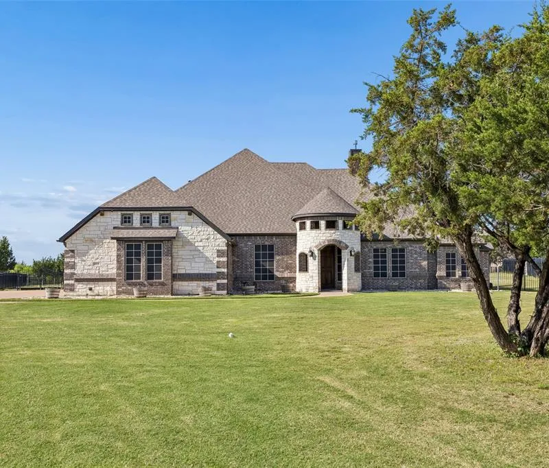 2015 Alps Court, Cedar Hill TX 75104
