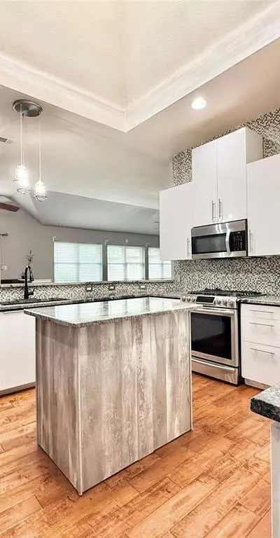 10123 Andre Drive, Irving TX 75063