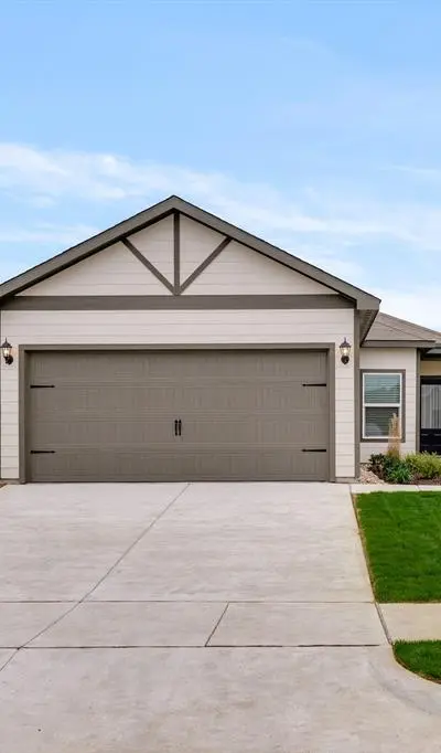 3917 Starry Night Cove, Sherman TX 75092