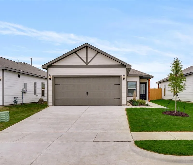 3917 Starry Night Cove, Sherman TX 75092