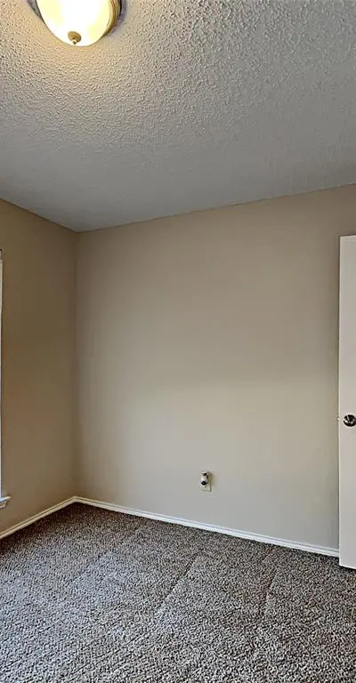 3404 Vine Ridge, Bedford TX 76021 - Photo 2