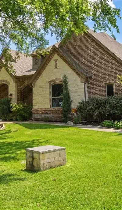 10512 Estancia Court, Fort Worth TX 76108 - Photo 3