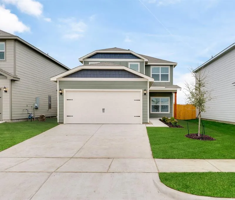 3905 Starry Night Cove, Sherman TX 75092