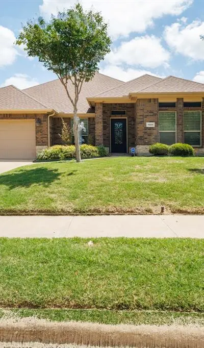 1004 Keats Drive, DeSoto TX 75115