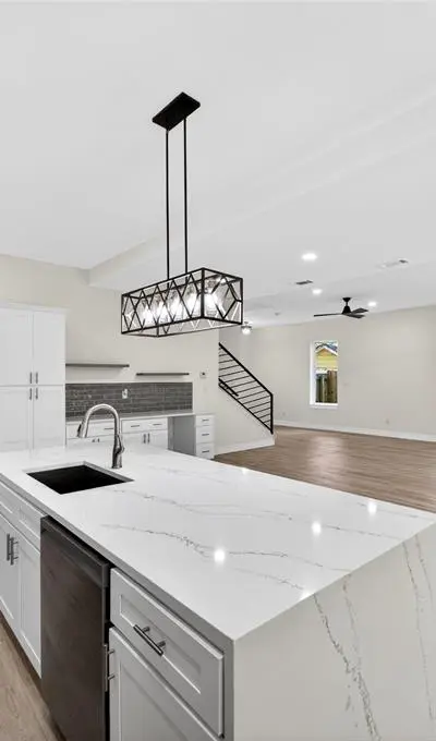 4128 Pluto Street, Dallas TX 75212 - Photo 4