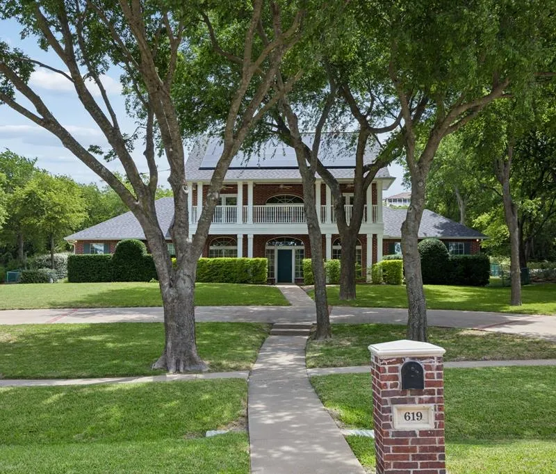 619 Oak Tree Cove, Cedar Hill TX 75104