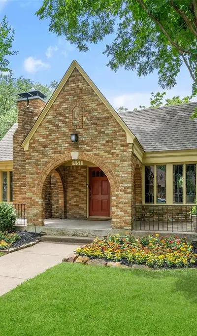 431 Monte Vista Drive, Dallas TX 75223 - Photo 3