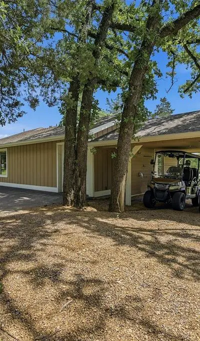 100 Cayuga Cove, Lake Kiowa TX 76240 - Photo 5