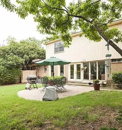 6615 Lyndon B Johnson Freeway, Dallas TX 75240 - Photo 2