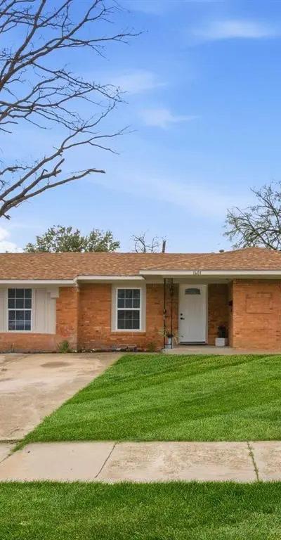 1601 Crestridge Drive, Mesquite TX 75149