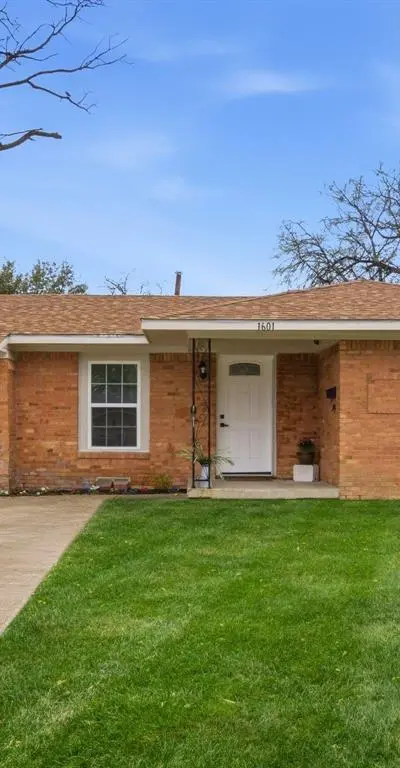 1601 Crestridge Drive, Mesquite TX 75149 - Photo 2