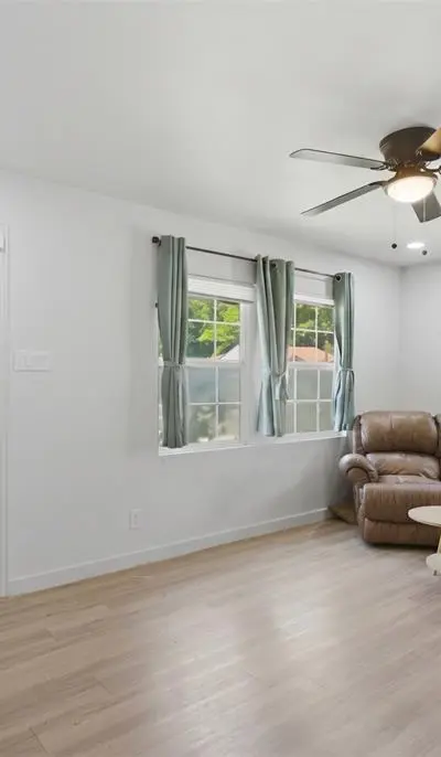 4410 S Ewing Avenue, Dallas TX 75216 - Photo 3