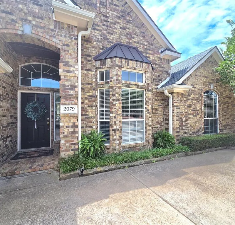 2079 Fair Oaks Circle, Corinth TX 76210