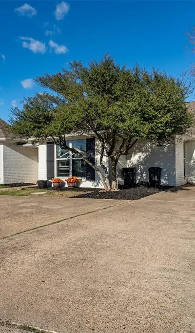 300 Rash Lane, Terrell TX 75160
