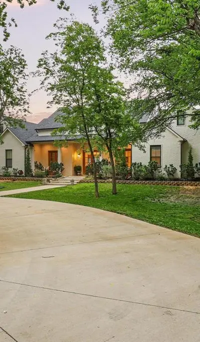 104 Beavers Bend Drive, Gunter TX 75058 - Photo 2