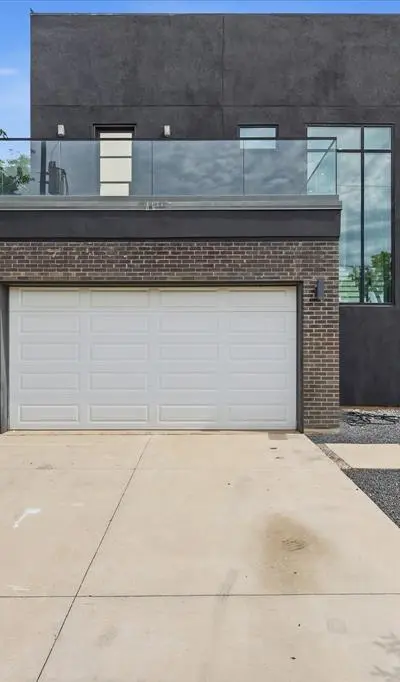 2021 Dennison Street, Dallas TX 75212 - Photo 2