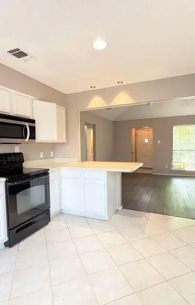 8504 Holly Street, Frisco TX 75034 - Photo 3