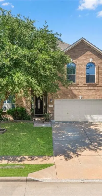 1725 Birds Eye Road, Fort Worth TX 76177
